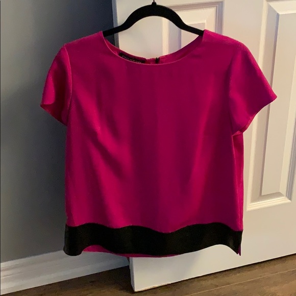 Jones New York Blouse with faux leather bottom - Picture 1 of 4